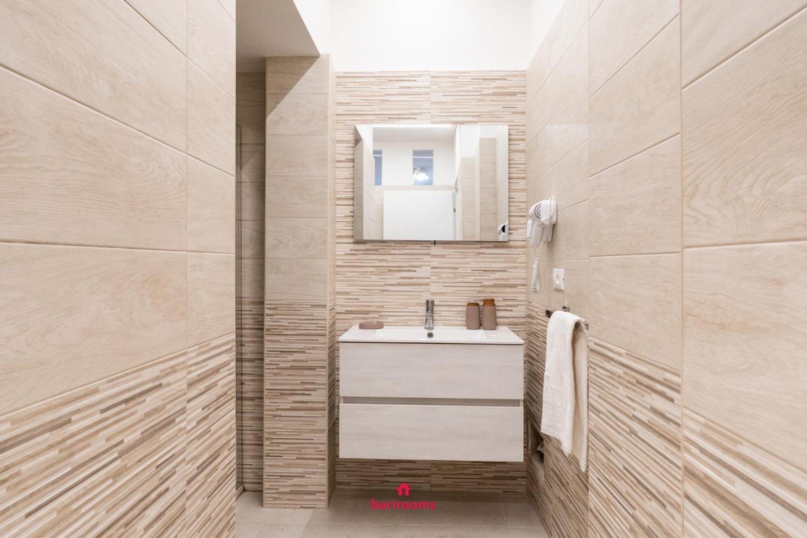 Barirooms - Murat Suites Luaran gambar